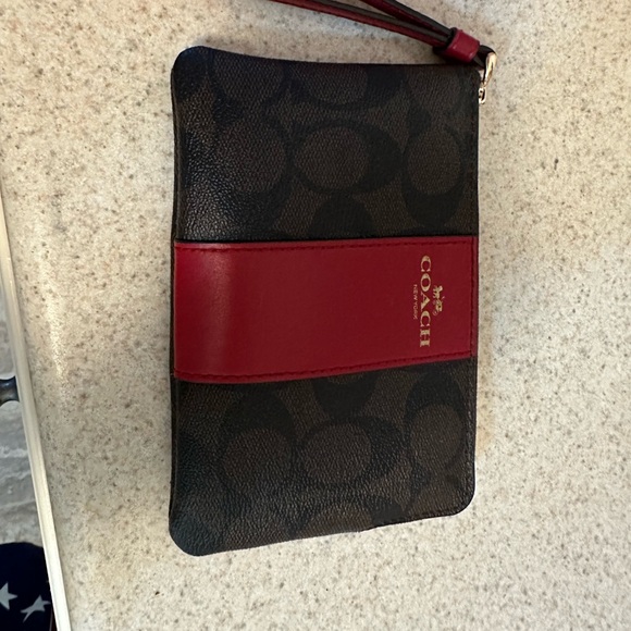 Coach hand purse - Picture 1 of 3